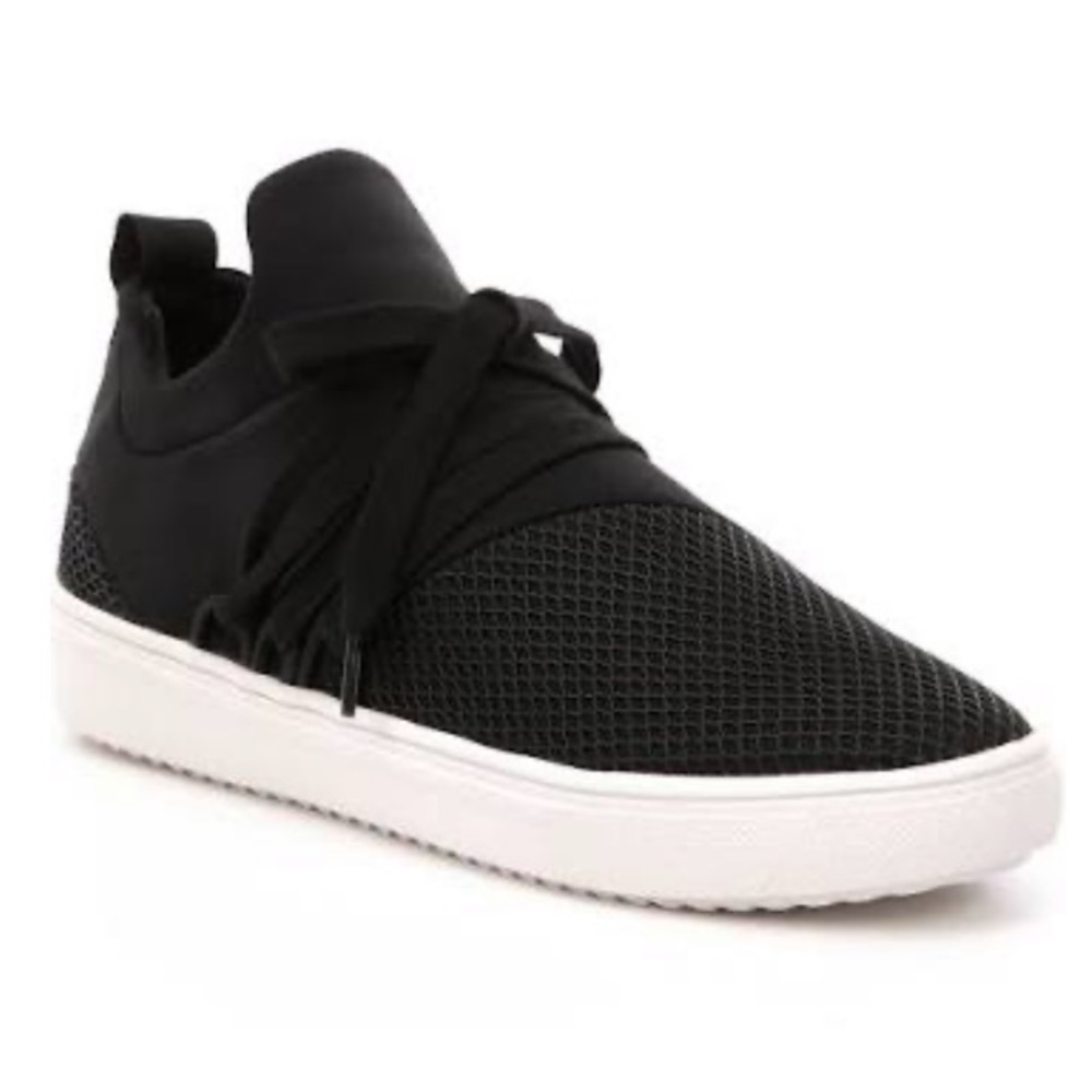 Steve Madden Lance Lace up Sneaker